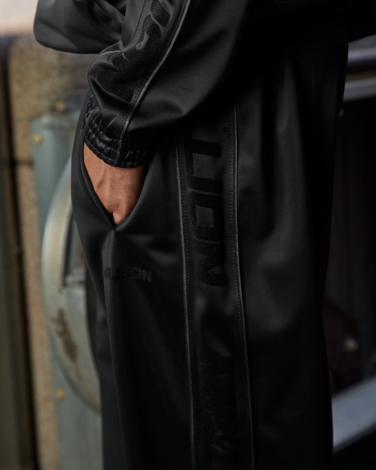 Black Acetate Track